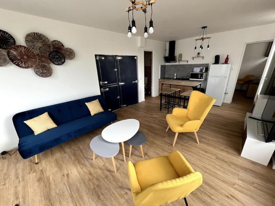 Appartement Avec Belle Vue Ouzouer-Sur-Trezee 外观 照片